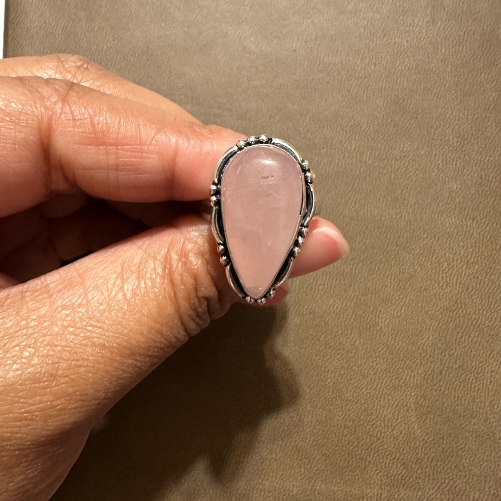 Rose Quartz 925 Sliver Plated Ring - Picture 5 of 10
